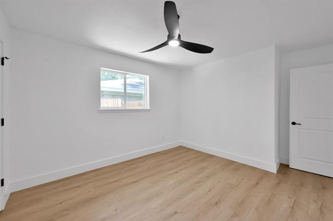 5015 Monteith Dr, House other with 3 bedrooms, 2 bathrooms and 2 parking in Spring TX | Image 21