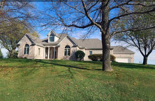 33154 Hickory Ave, Sioux City, IA, 51108-8723 | Card Image