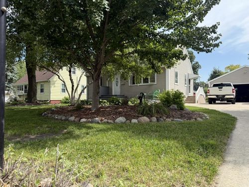 1127 Cooper Dr, Fort Dodge, IA, 50501 | Card Image