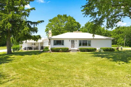 213 Willow Ct, Kendallville, IN, 46755-2631 | Card Image