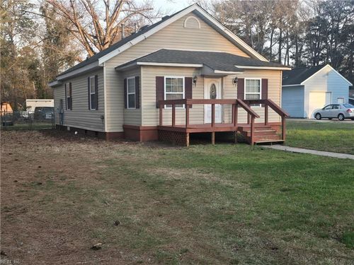 1017 Geneva Avenue, Chesapeake, VA, 23323 | Card Image