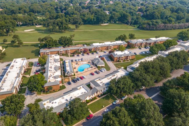 4014 Ridglea Country Club Dr, Condo with 2 bedrooms, 2 bathrooms and null parking in Fort Worth TX | Image 27