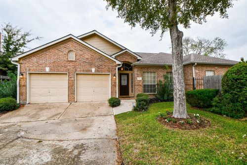 1511 Beaconshire Rd, Houston, TX, 77077-3800 | Card Image