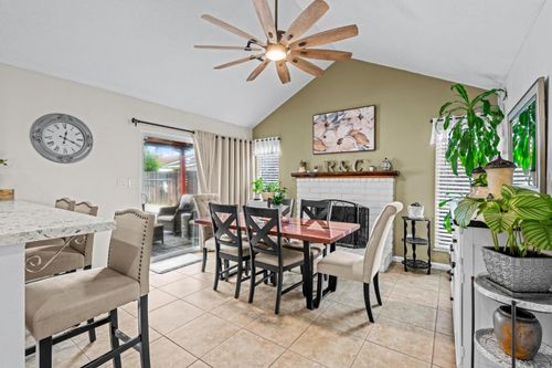 760 Pebble Way, Manteca, CA, 95336-2711 | Card Image