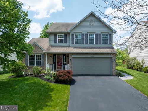 2309 Falconpointe Dr, STATE COLLEGE, PA, 16801-3093 | Card Image