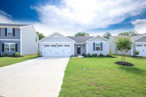 215 Highland Station Dr, Clinton, SC, 29325-4996 | Card Image