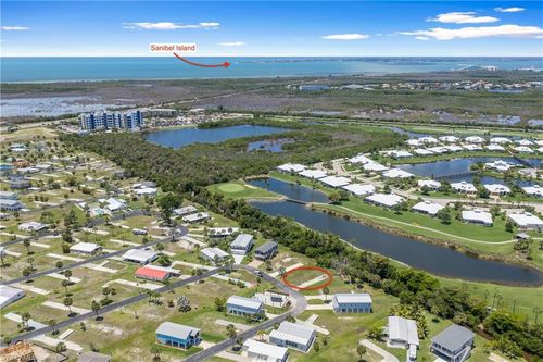 13710 Osprey Dr, FORT MYERS, FL, 33908 | Card Image