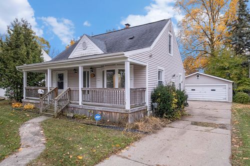 631 Campbell St, Flint, MI, 48507-2420 | Card Image
