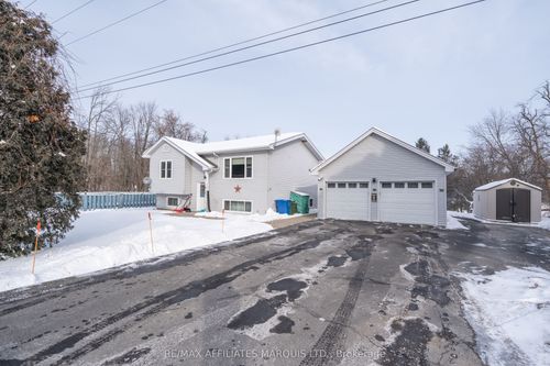 5857 Kraft Rd, Williamstown, ON, K0C2J0 | Card Image