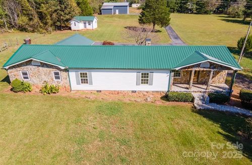 2274 Deerfield Dr, Maiden, NC, 28650-9378 | Card Image