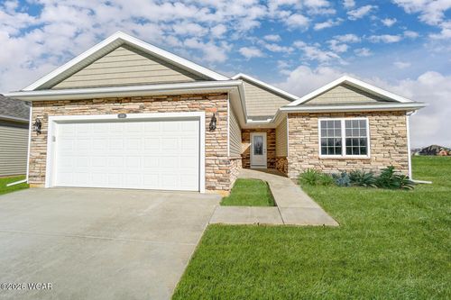 4247 Blue Spruce Lane, Lima, OH, 45806 | Card Image