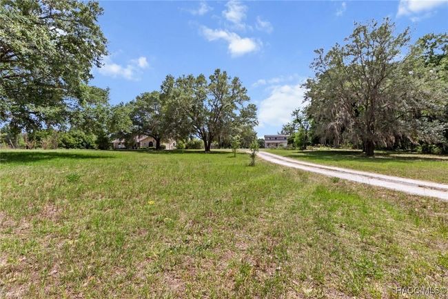 7073 N Lecanto Hwy, House other with 3 bedrooms, 2 bathrooms and 2 parking in HERNANDO FL | Image 39