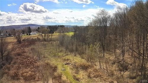 3665 Hedgemoor Dr, Cortland, NY, 13045-9109 | Card Image