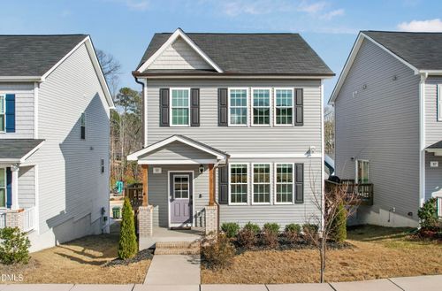 111 Rosemary St, Clayton, NC, 27520-1845 | Card Image