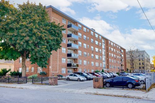 210-75 High St, London, ON, N6C4J8 | Card Image