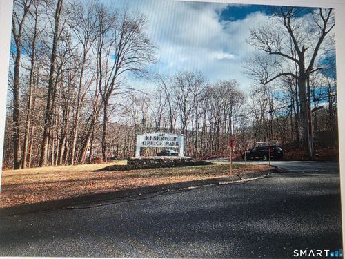 1449 Old Waterbury Rd, Southbury, CT, 06488-3926 | Card Image