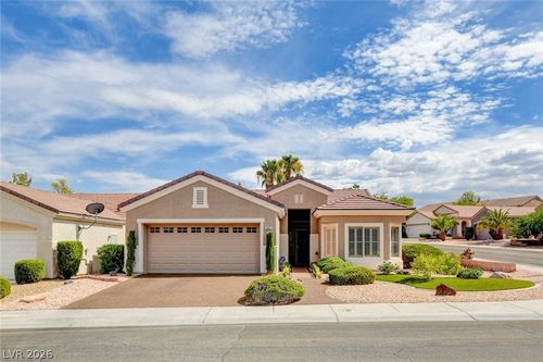 2025 Poppywood Ave, Henderson, NV, 89012-4564 | Card Image