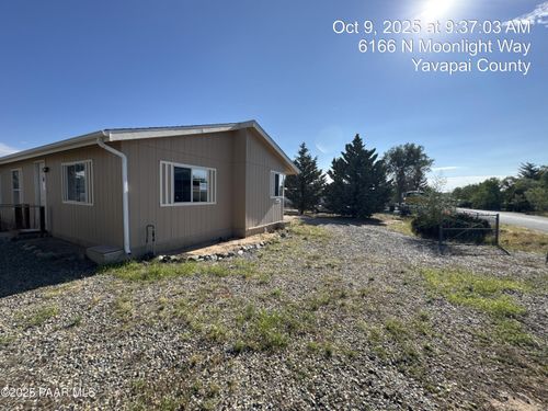 6167 N Moonlight Way, Prescott Valley, AZ, 86314-3329 | Card Image