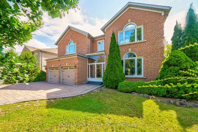 63 Boake Trail, House other with 4 bedrooms, 6 bathrooms and 8 parking in Richmond Hill ON | Image 3