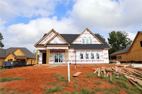 1959 Long Leaf Ln, OPELIKA, AL, 36801-9832 | Card Image