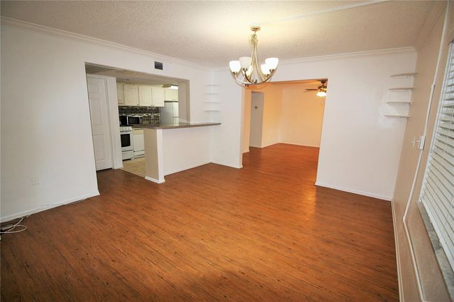 APT-200 - 125 Water Front Way, Condo with 2 bedrooms, 2 bathrooms and null parking in ALTAMONTE SPRINGS FL | Image 4