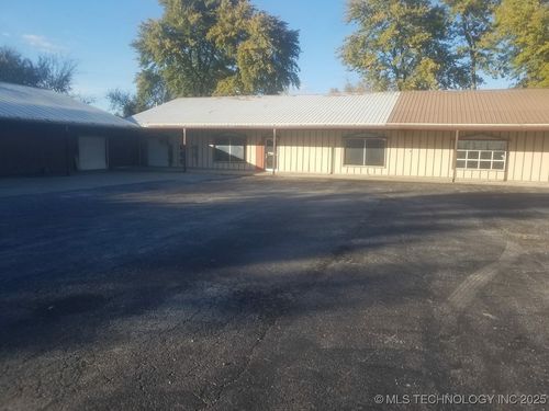 103 Ne 2nd St, Adair, OK, 74330-2005 | Card Image