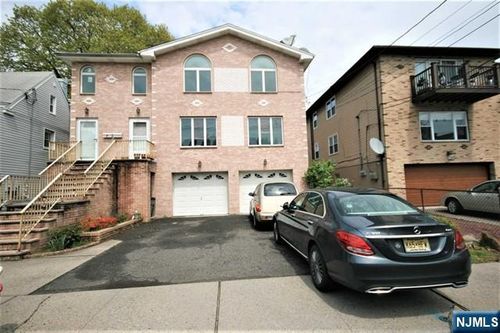 31 Marion Ave, Cliffside Park, NJ, 07010-2603 | Card Image
