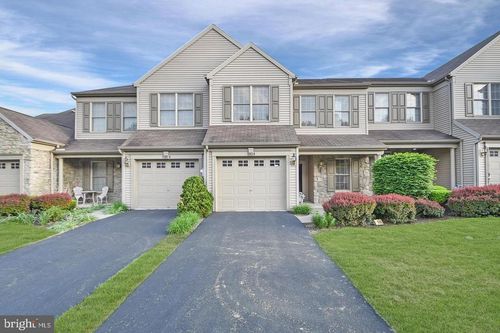 1938 Limestone Dr, HUMMELSTOWN, PA, 17036-7023 | Card Image