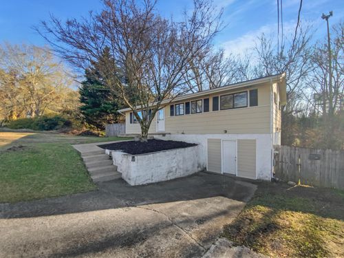 1307 Springview Dr, Chattanooga, TN, 37421-4432 | Card Image