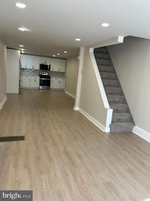 1952 N Mutter St, PHILADELPHIA, PA, 19122-2420 | Card Image