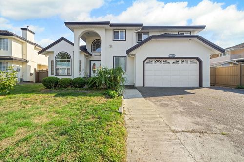 13356 59 Ave, Surrey, BC, V3X2N7 | Card Image