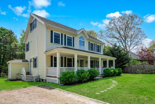 71 Sixth St N, Edgartown, MA, 02539 | Card Image