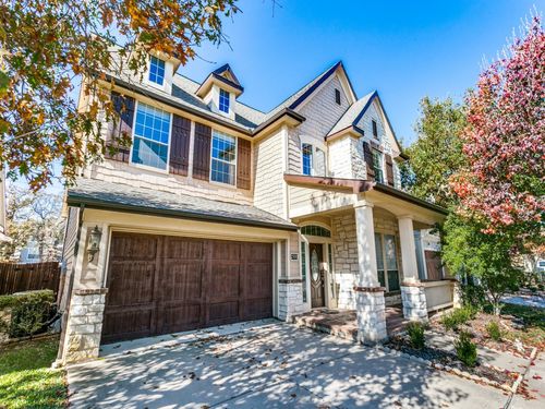 2501 Grizzly Run Ln, Euless, TX, 76039-6077 | Card Image