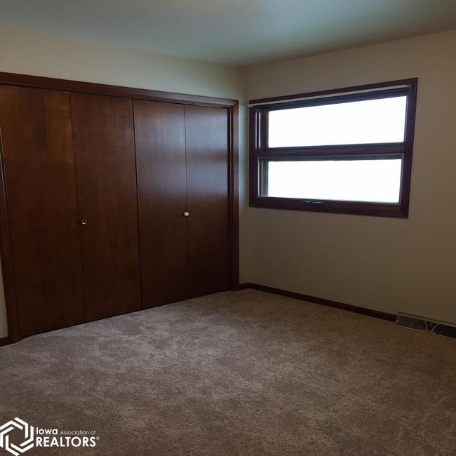 502 2 Nd St, Home with 7 bedrooms, 0 bathrooms and null parking in Griswold IA | Image 22