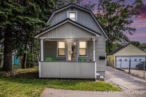 1206 Whiting St, Wyoming, MI, 49509-1050 | Card Image