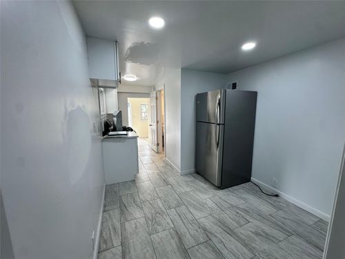 216 First St, Yonkers, NY, 10704-3125 | Card Image