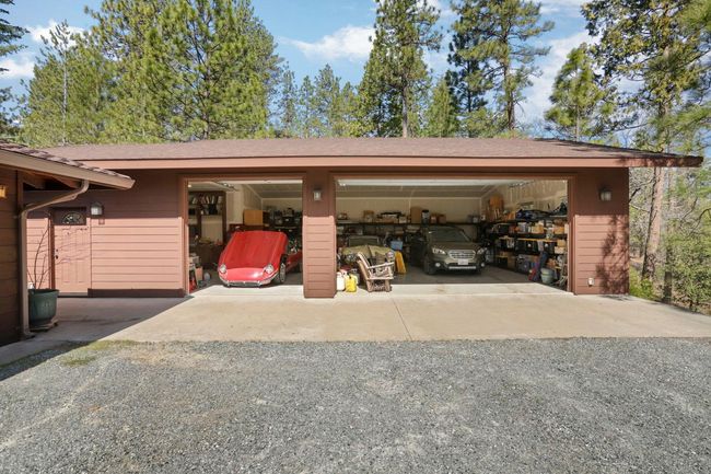 10415 - 10415 Mcmahon Rd, House other with 3 bedrooms, 5 bathrooms and null parking in Coulterville CA | Image 63