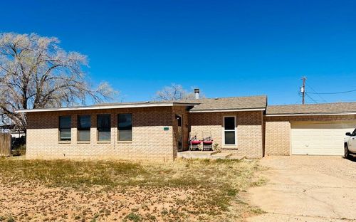 104 W Mccallon St, Sundown, TX, 79372 | Card Image