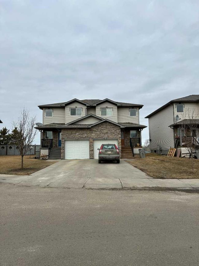 11226 71 Avenue, Home with 2 bedrooms, 2 bathrooms and 2 parking in Grande Prairie AB | Image 28