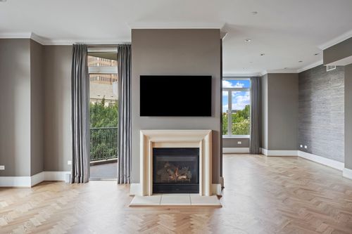 4e-3505 Turtle Creek, Dallas, TX, 75219 | Card Image
