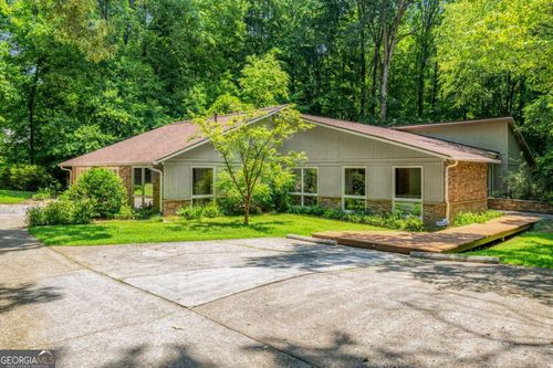 1690 Trotters Ln, Stone Mountain, GA, 30087-2335 | Card Image