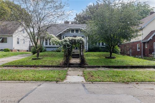 473 S Sunset View Dr, Akron, OH, 44320 | Card Image