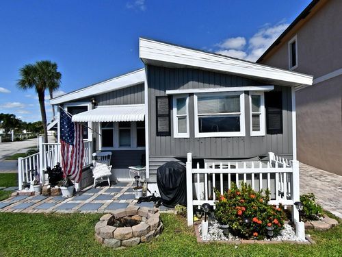 463-10725 S Ocean Dr, Jensen Beach, FL, 34957-2688 | Card Image