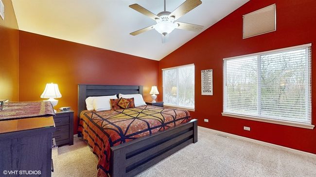 445 Harvest Gate, House other with 4 bedrooms, 4 bathrooms and 2 parking in Lake In The Hills IL | Image 16