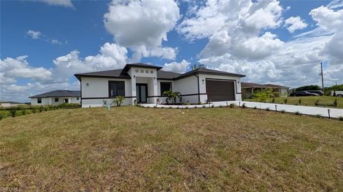 9054 Lamkin Cir, Labelle, FL, 33935-4478 | Card Image