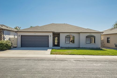 672 Muirfield Dr, Grand Junction, CO, 81504-6470 | Card Image