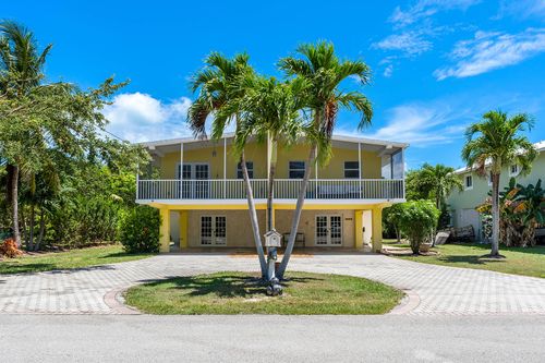 15 N Ocean Dr, Key Largo, FL, 33037-3231 | Card Image