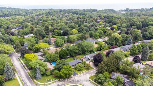 927 Ingersoll Crt, Mississauga, ON, L5J2S2 | Card Image
