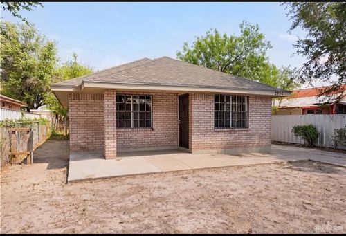 2804 Gumwood Ave, Mcallen, TX, 78501-7526 | Card Image
