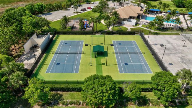 2247 Sw Cape Cod Dr, Condo with 3 bedrooms, 3 bathrooms and null parking in Port St. Lucie FL | Image 46